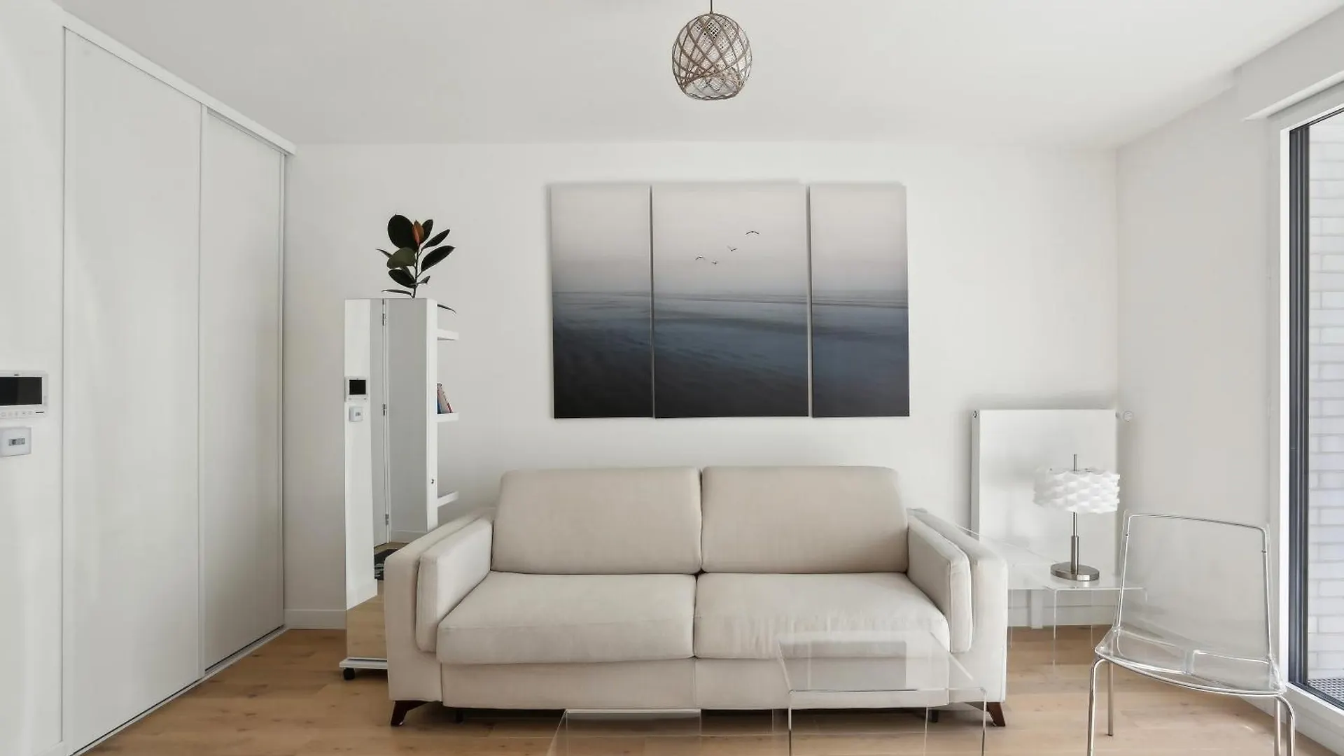 Chic Et Minimaliste Studio Batignolle/Montmartre By Weekome Paris